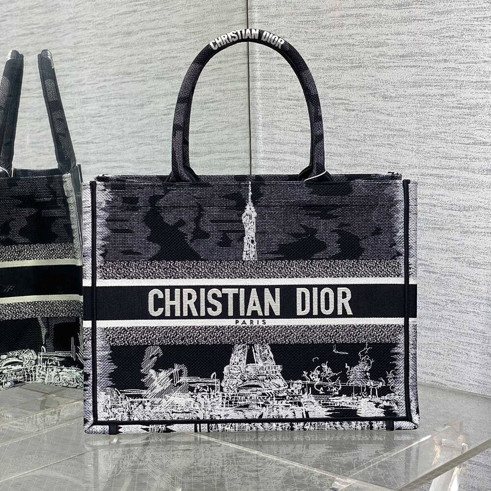 medium D*or book tote