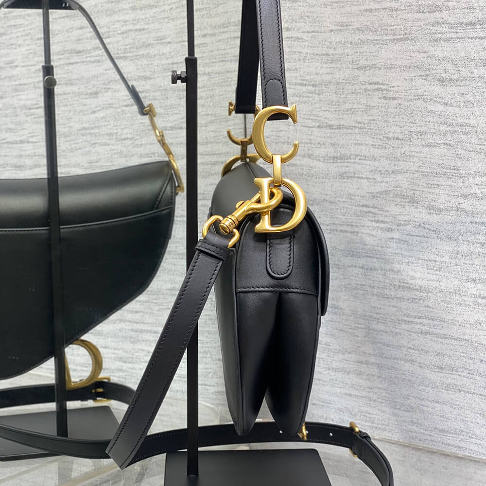D*or saddle bag with strap