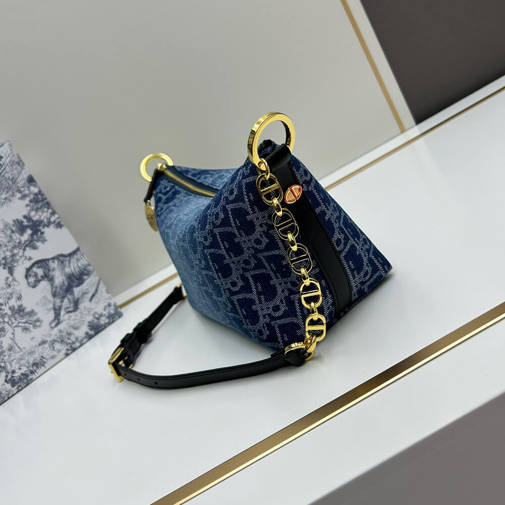 D*or D*orstar hobo bag with chain