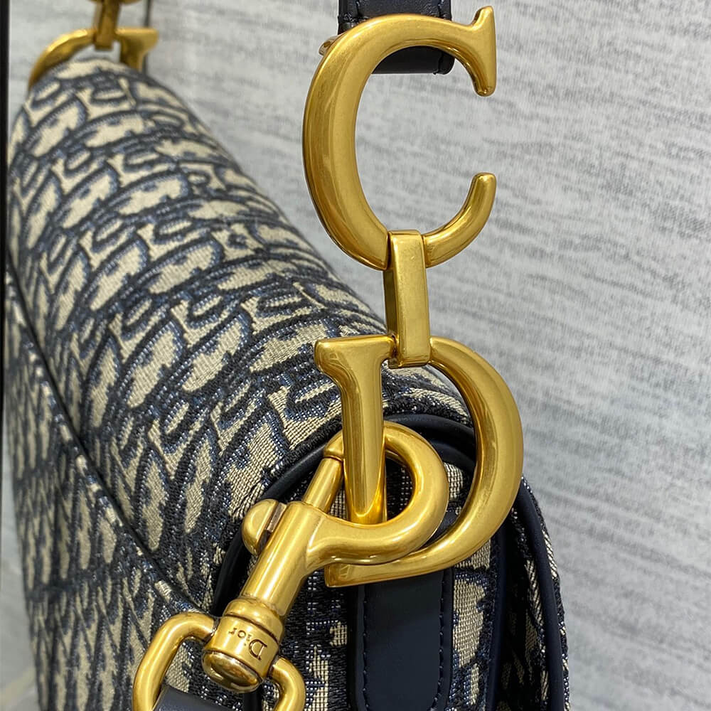 D*or saddle bag with strap