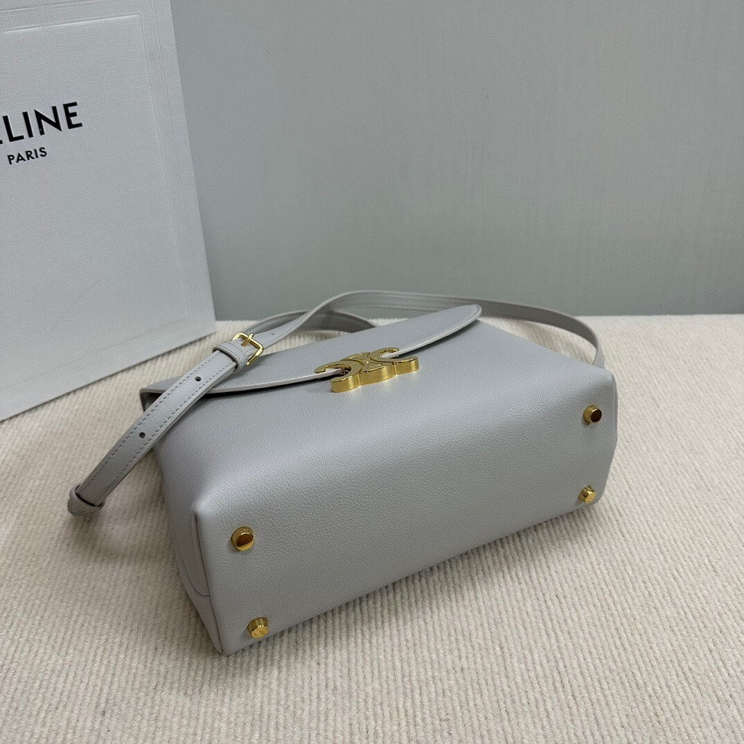 Ce**e medium size nino bag in soft cow leather
