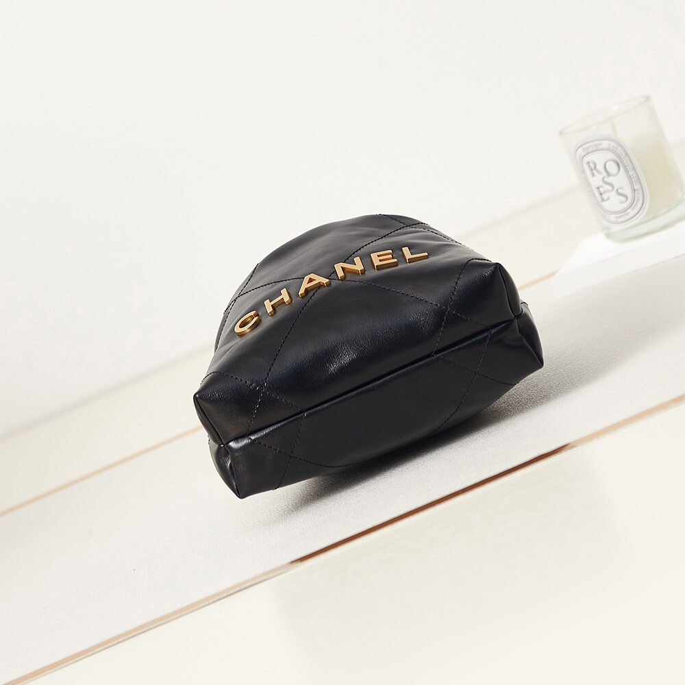 Ch*el 22 mini handbag