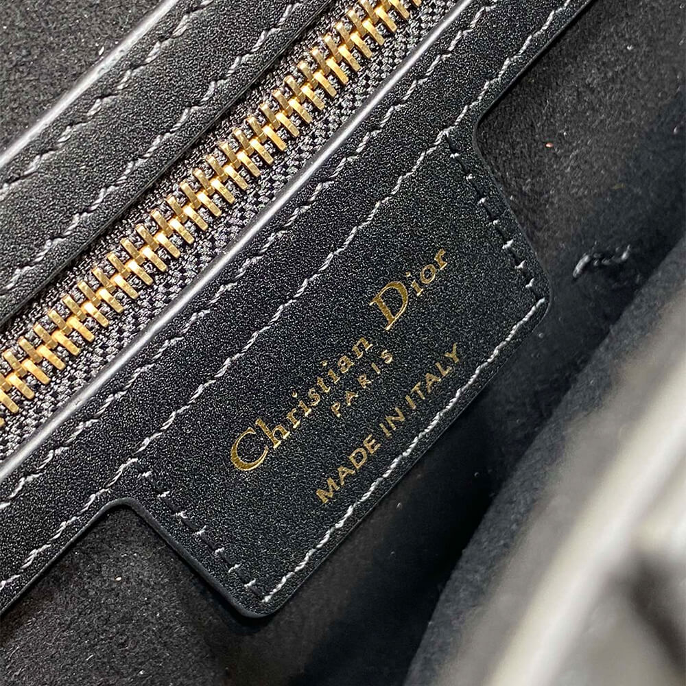 D*or saddle bag with strap