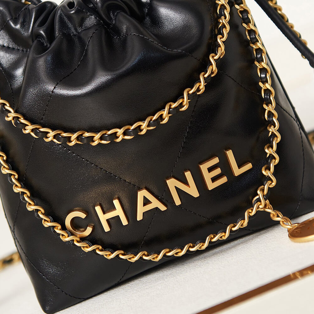 Ch*el 22 mini handbag