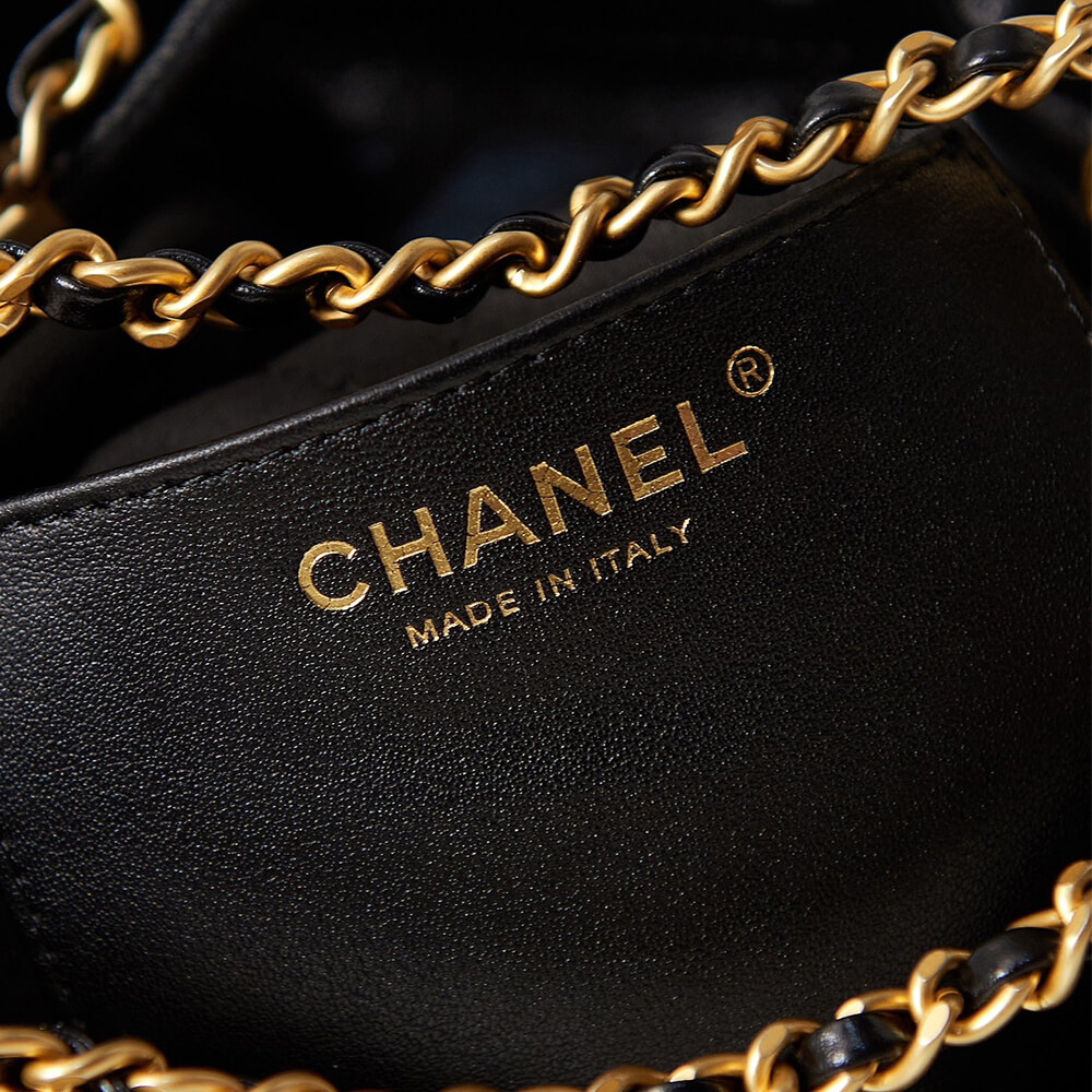 Ch*el 22 mini handbag