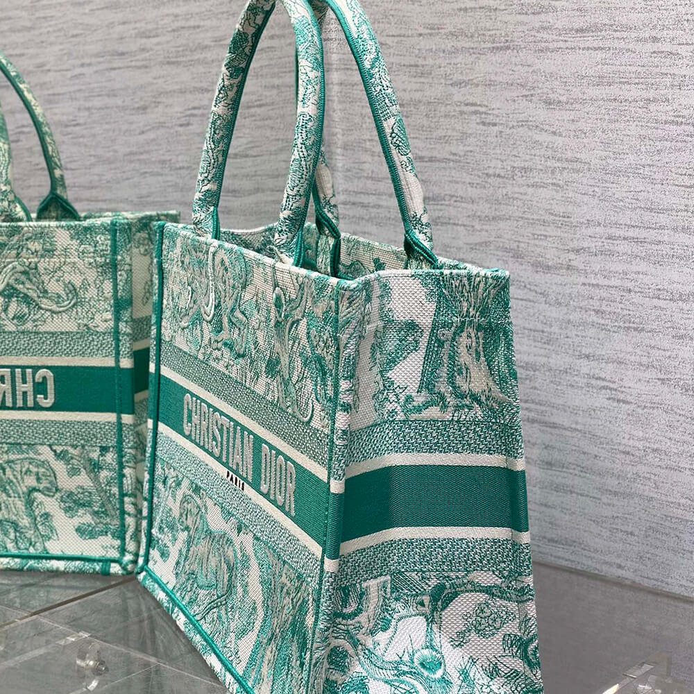 medium D*oriviera D*or book tote