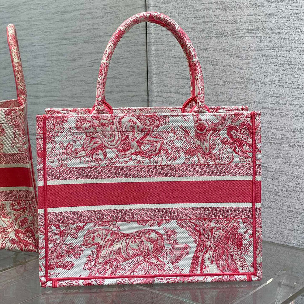 medium D*oriviera D*or book tote