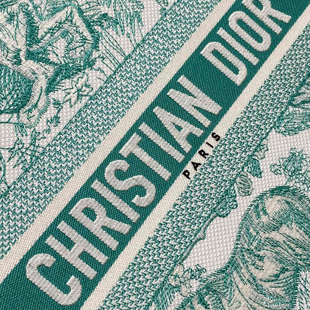medium D*oriviera D*or book tote