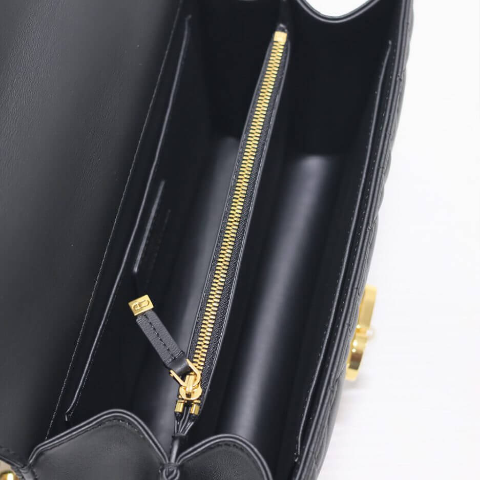 medium D*or ange bag