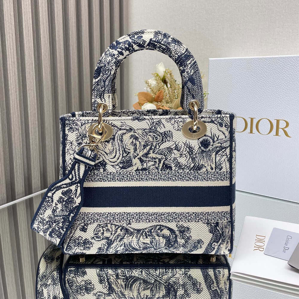 D*or medium lady d-lite bag