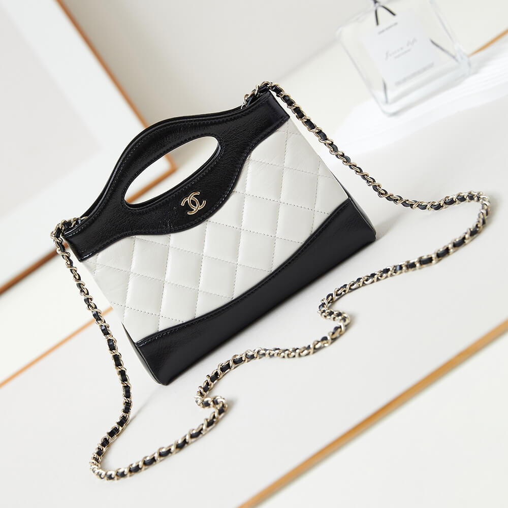 Ch*el 31 nano bag
