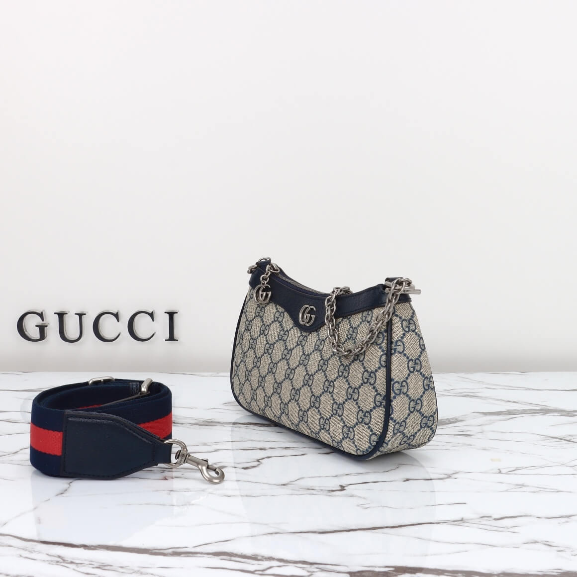 G*u*i ophidia small shoulder bag