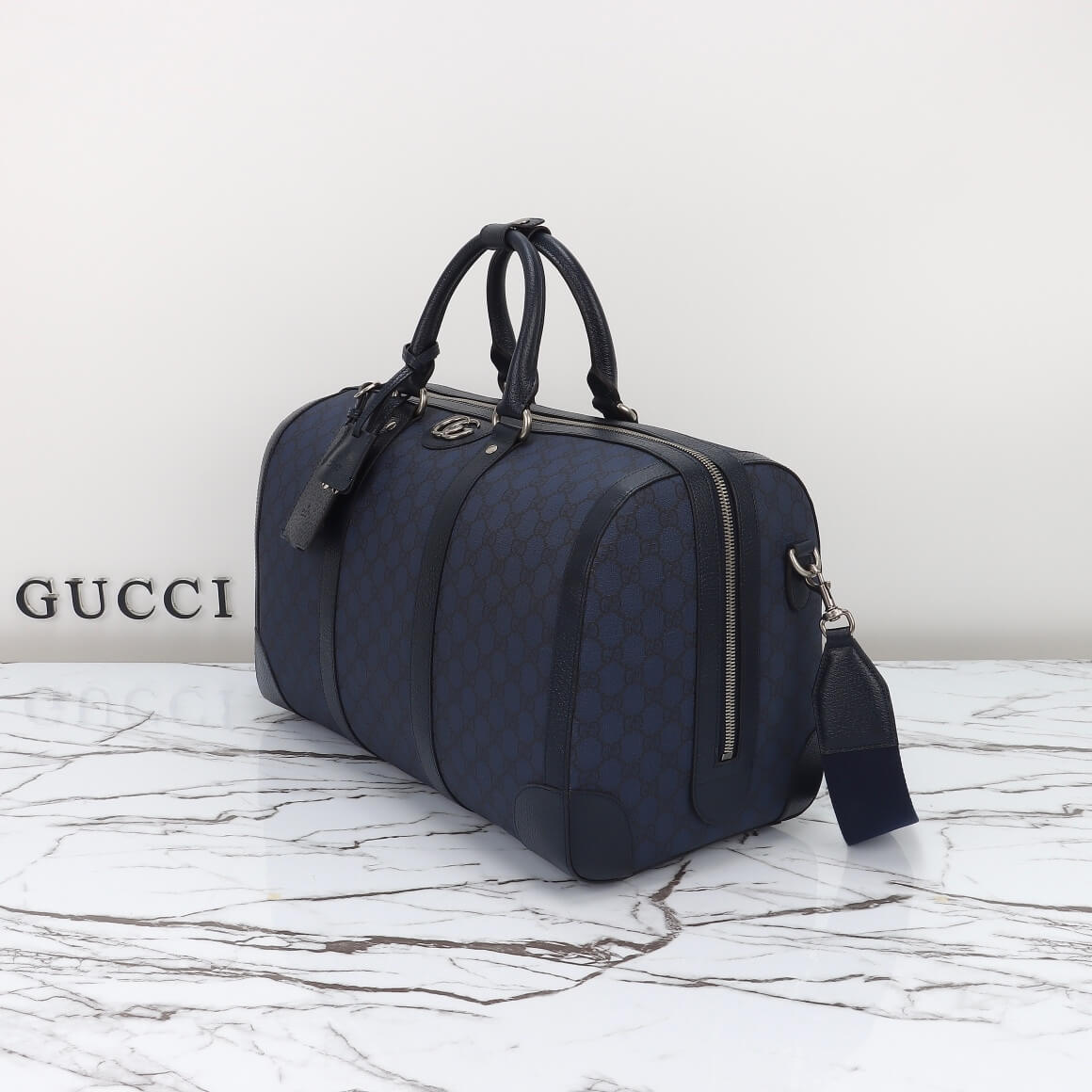 G*u*i savoy medium duffle bag