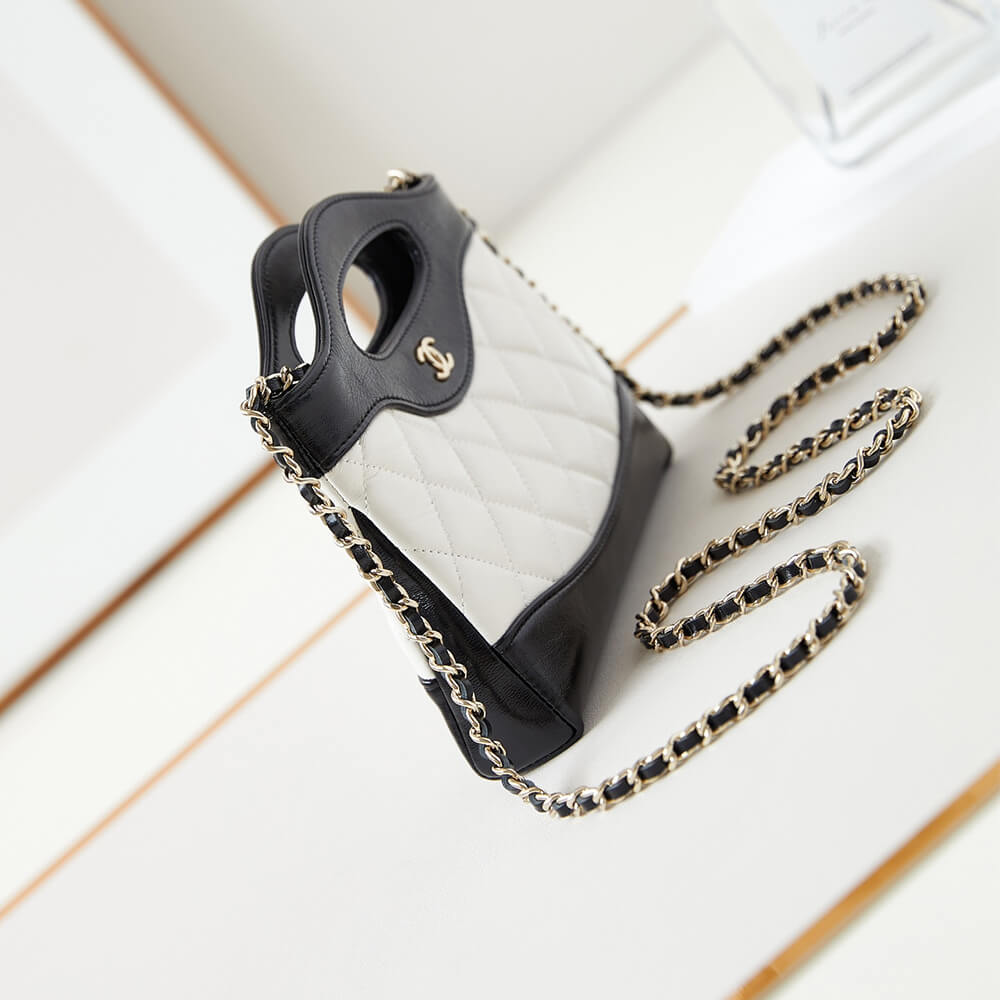 Ch*el 31 nano bag