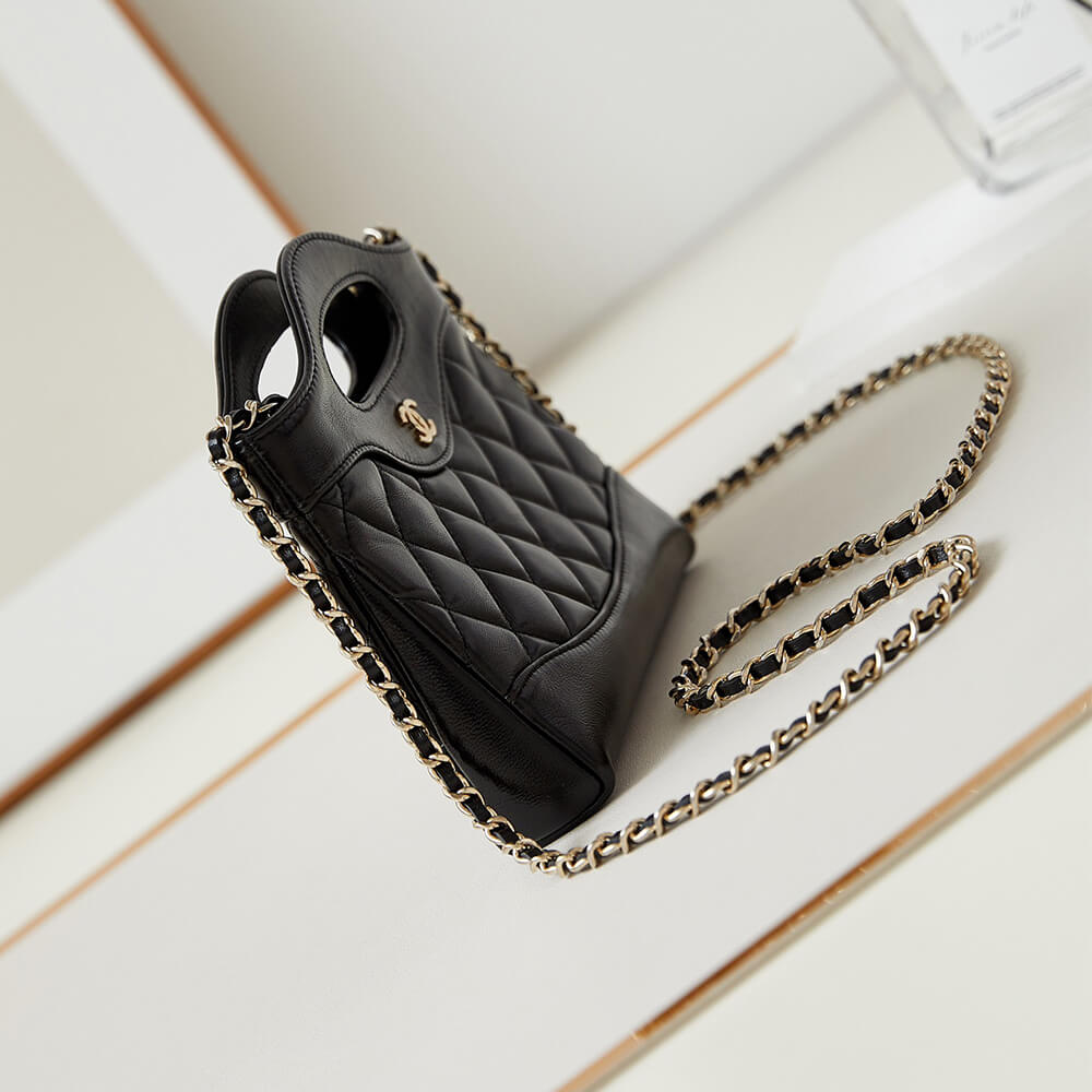Ch*el 31 nano bag