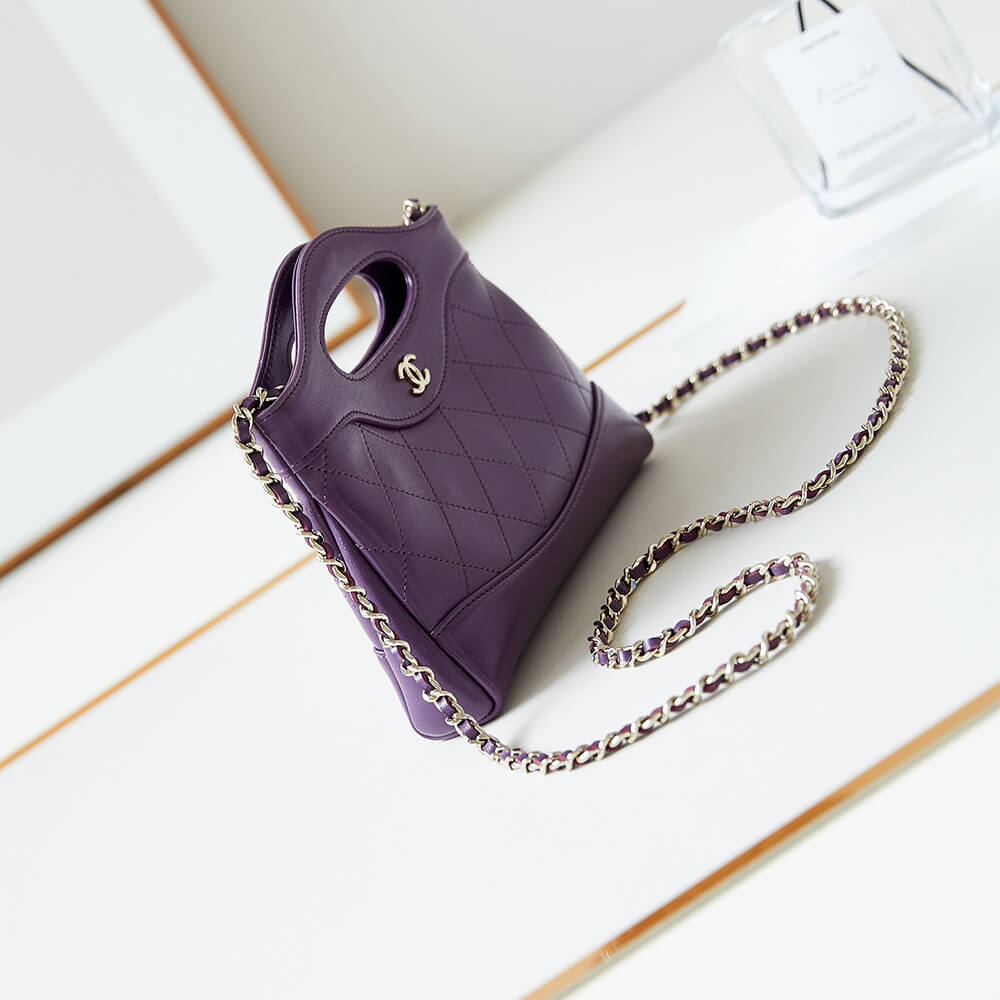Ch*el 31 nano bag