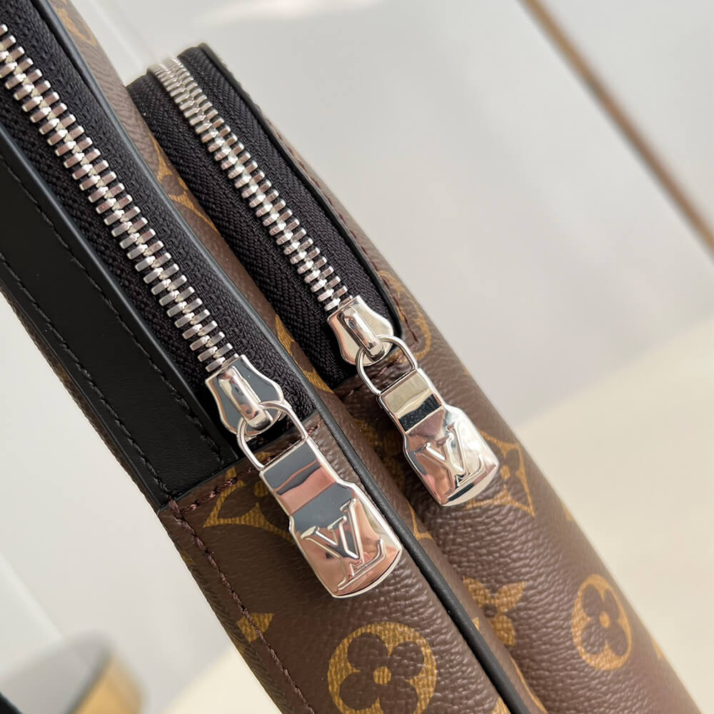 LV Avenue Slingbag NM