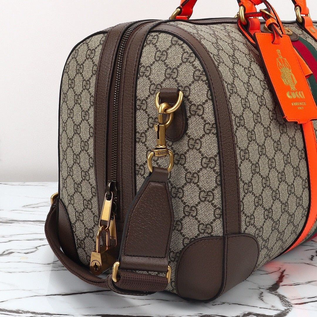 G*u*i savoy medium duffle bag