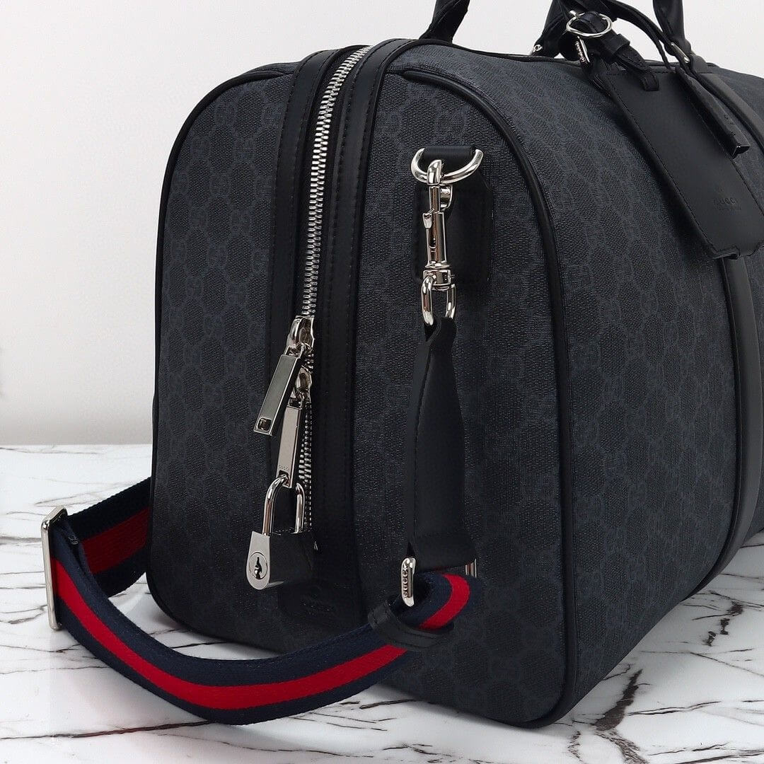 G*u*i savoy medium duffle bag