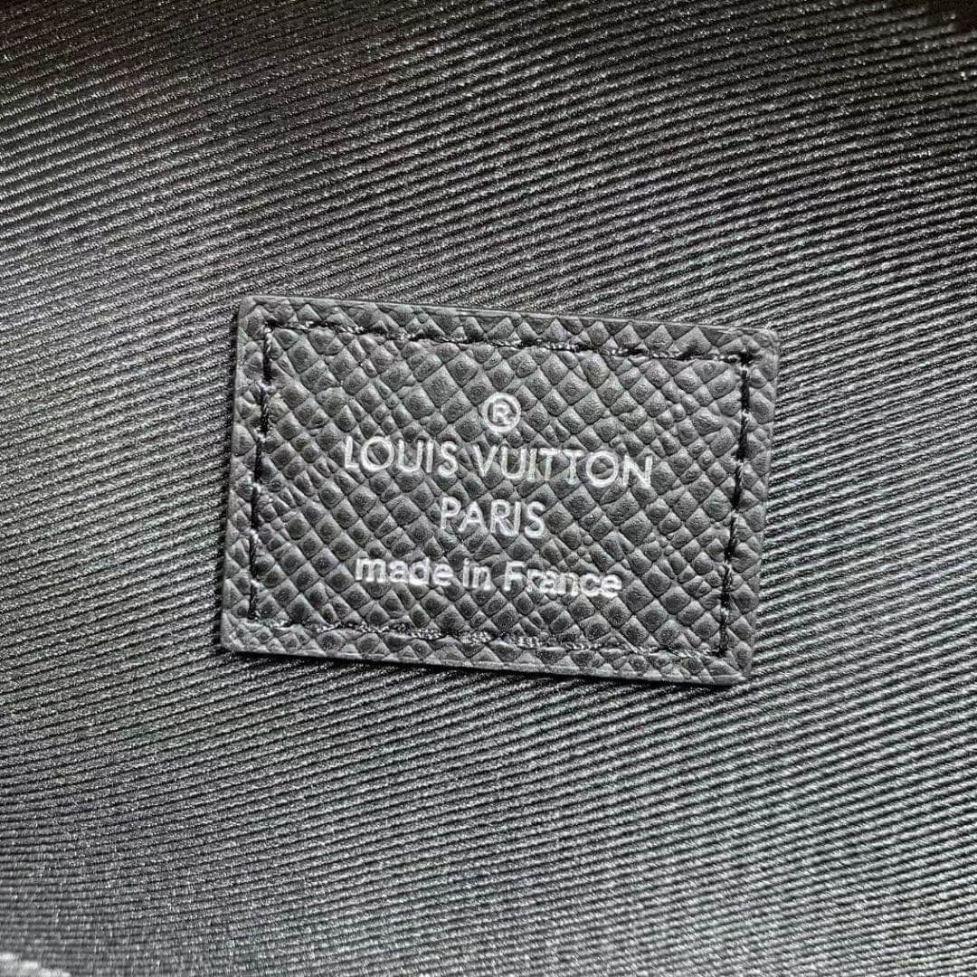 LV Avenue Slingbag NM