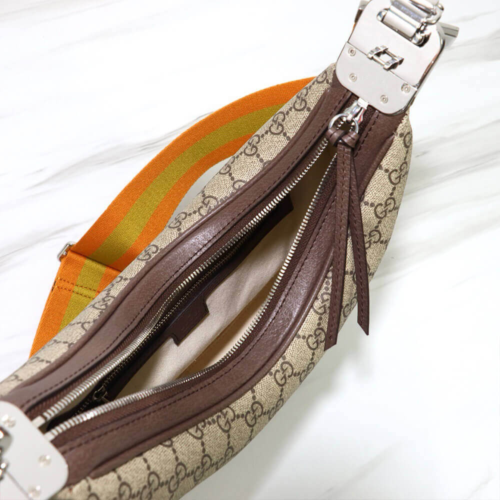G*u*i attache large shoulder bag