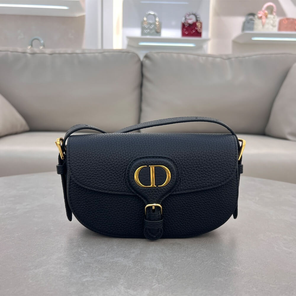 D*or bobby east-west bag