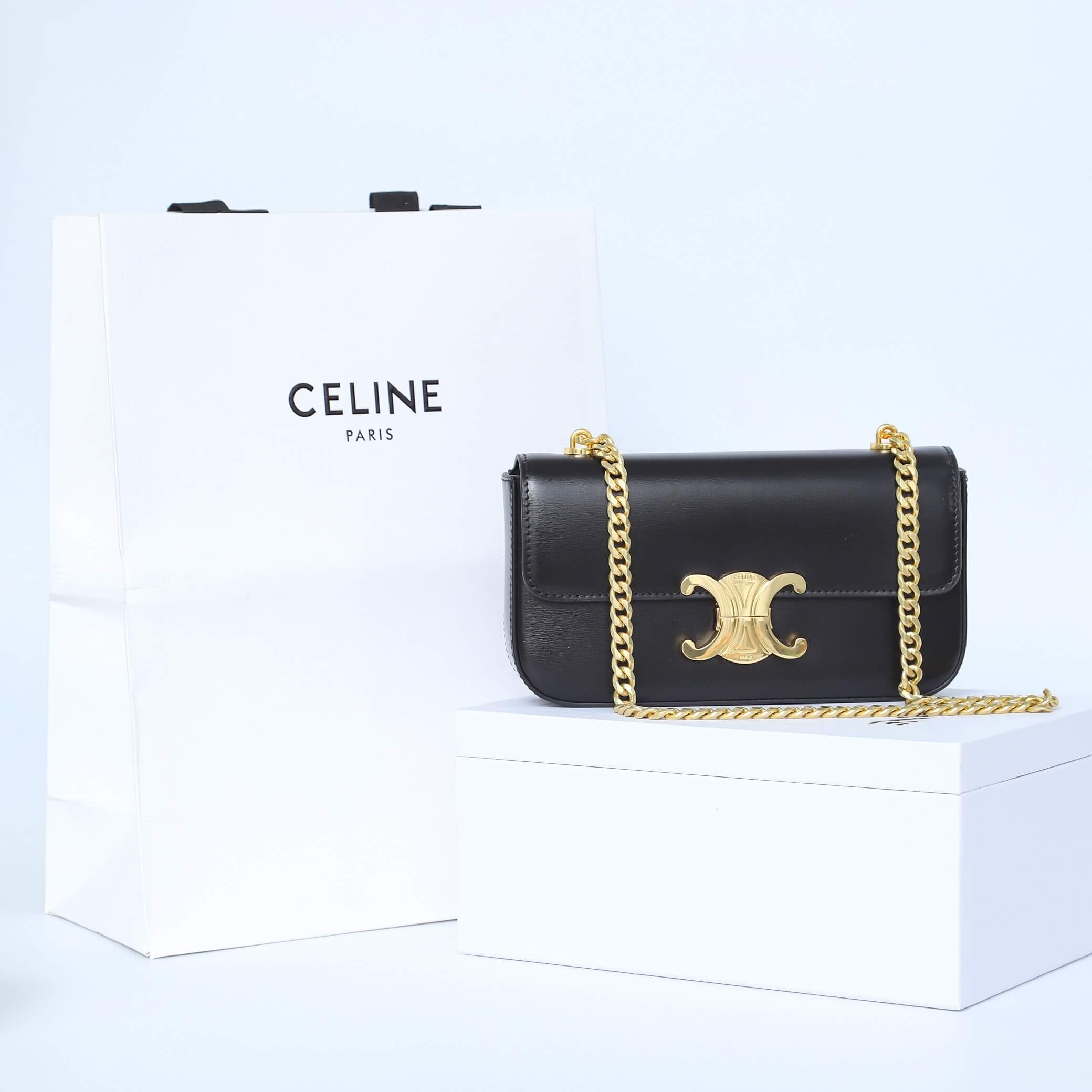 Ce**e claude shiny cowhide leather chain shoulder bag