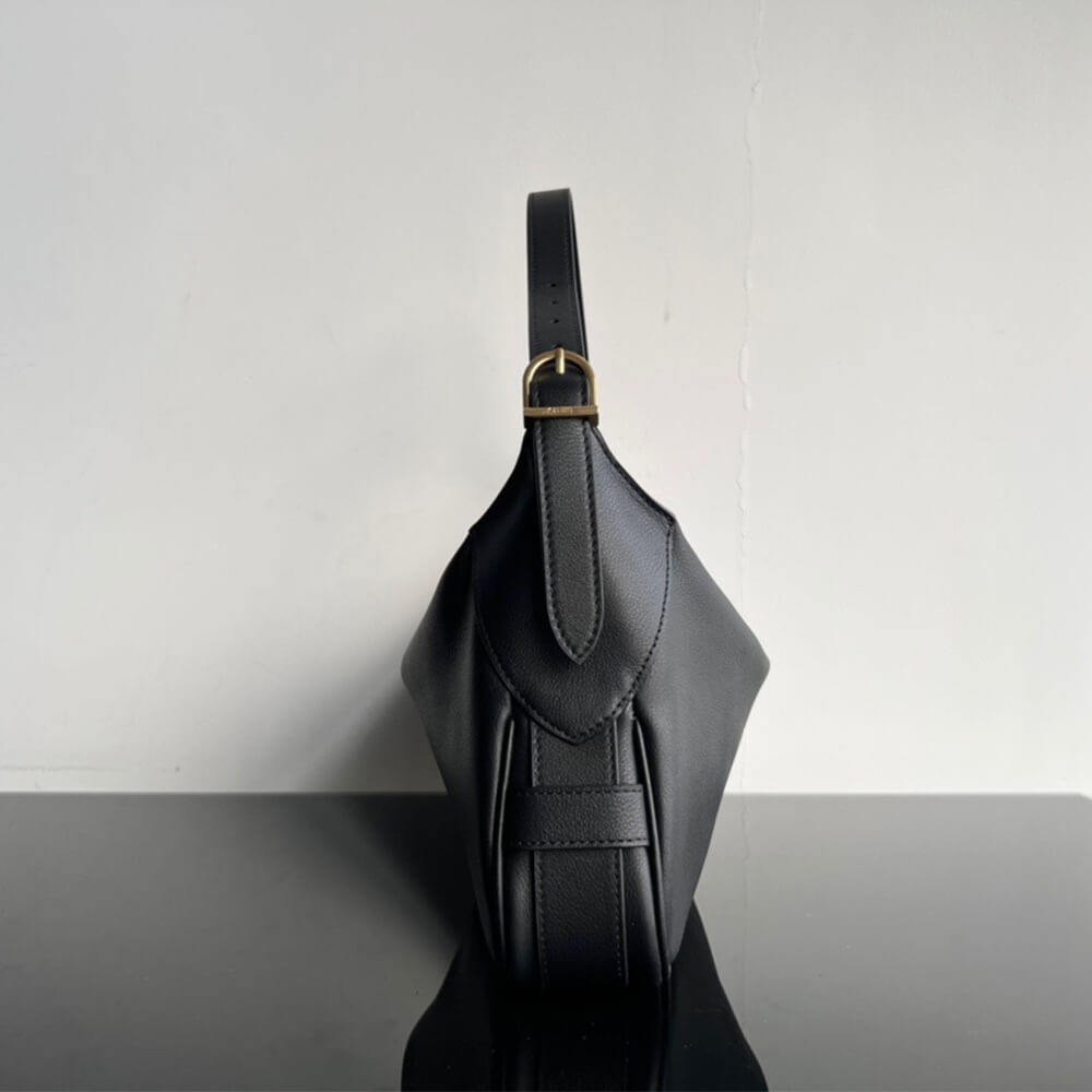 Ce**e romy medium bag in soft calfskin