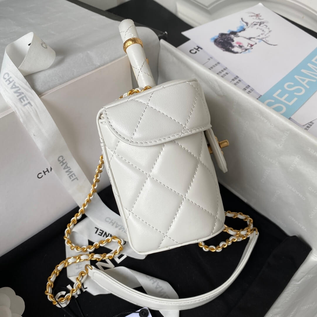 Ch*el 23s handle cosmetic bag(high-end grade)