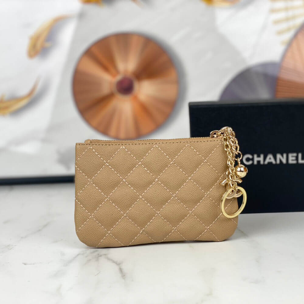 Ch*el classic small zip clutch