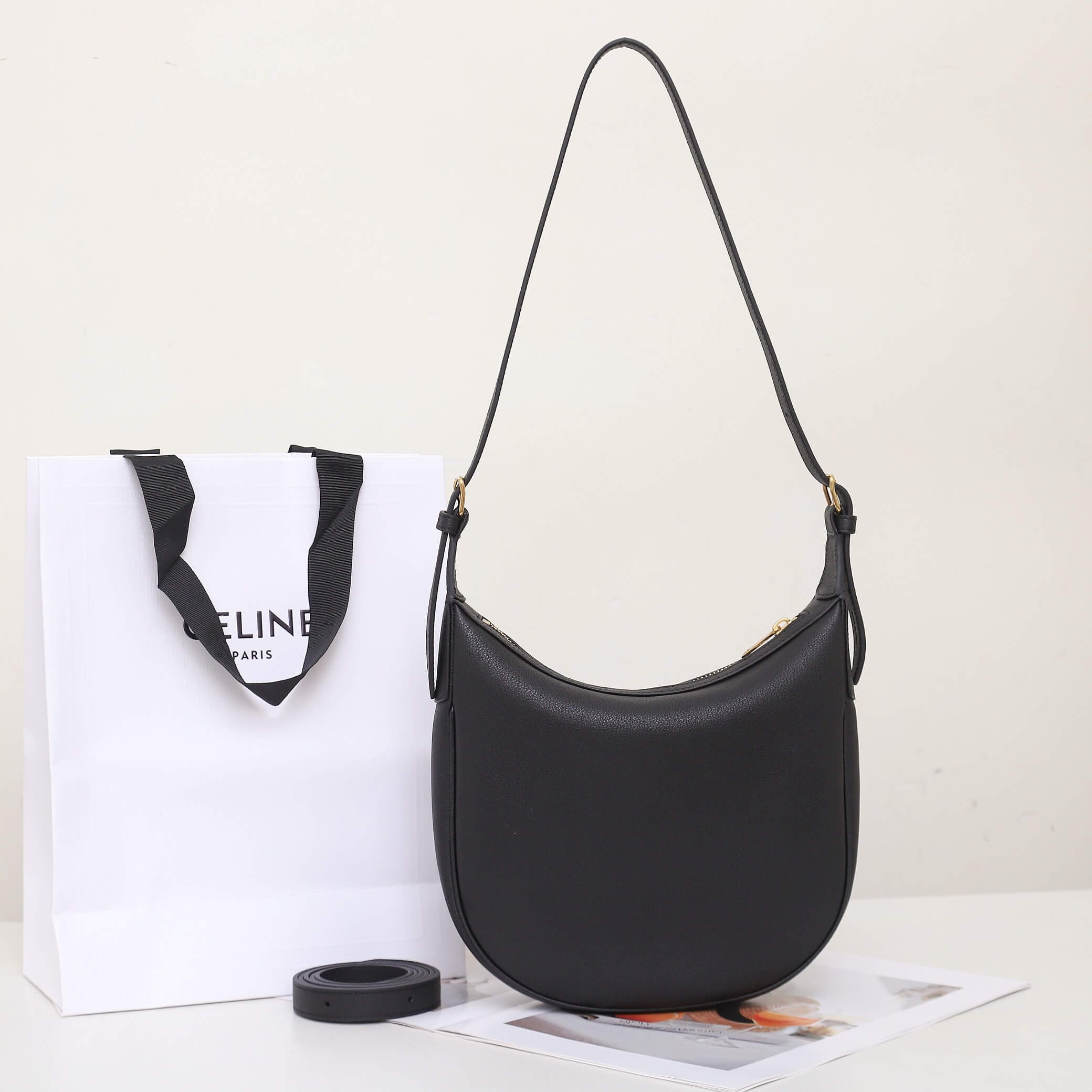 Ce**e heloÏse triomphe small bag in soft calfskin
