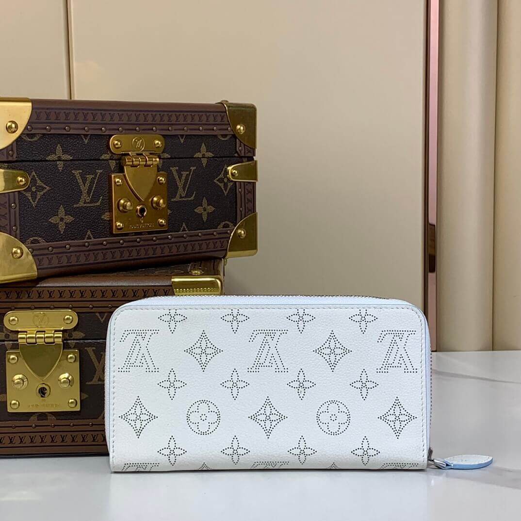 LV Zippy Wallet