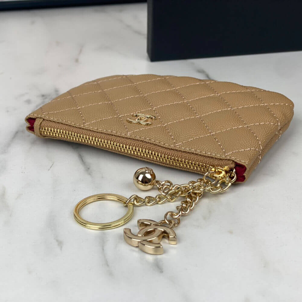 Ch*el classic small zip clutch