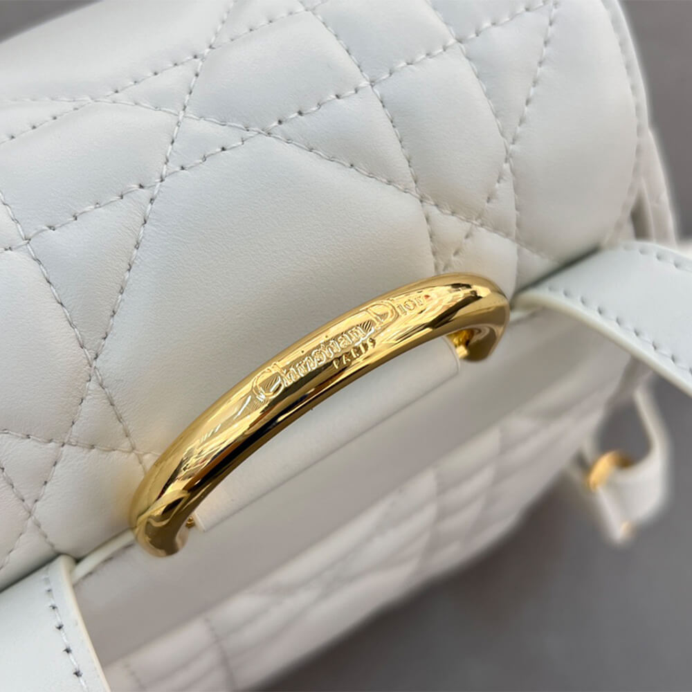 medium D*or caro backpack