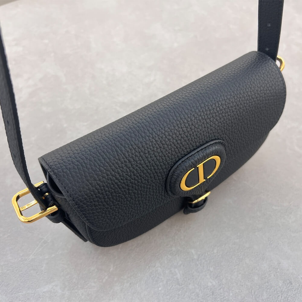D*or bobby east-west bag