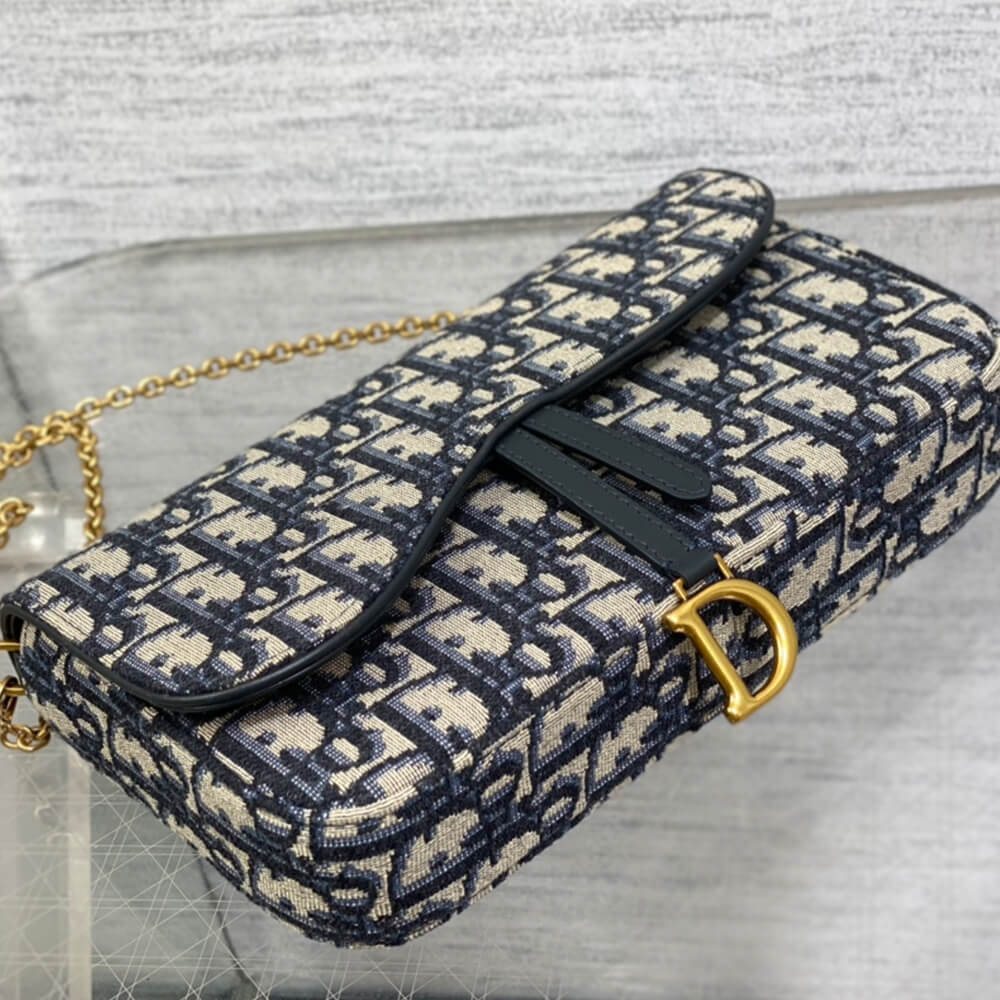 D*or saddle pouch with chain