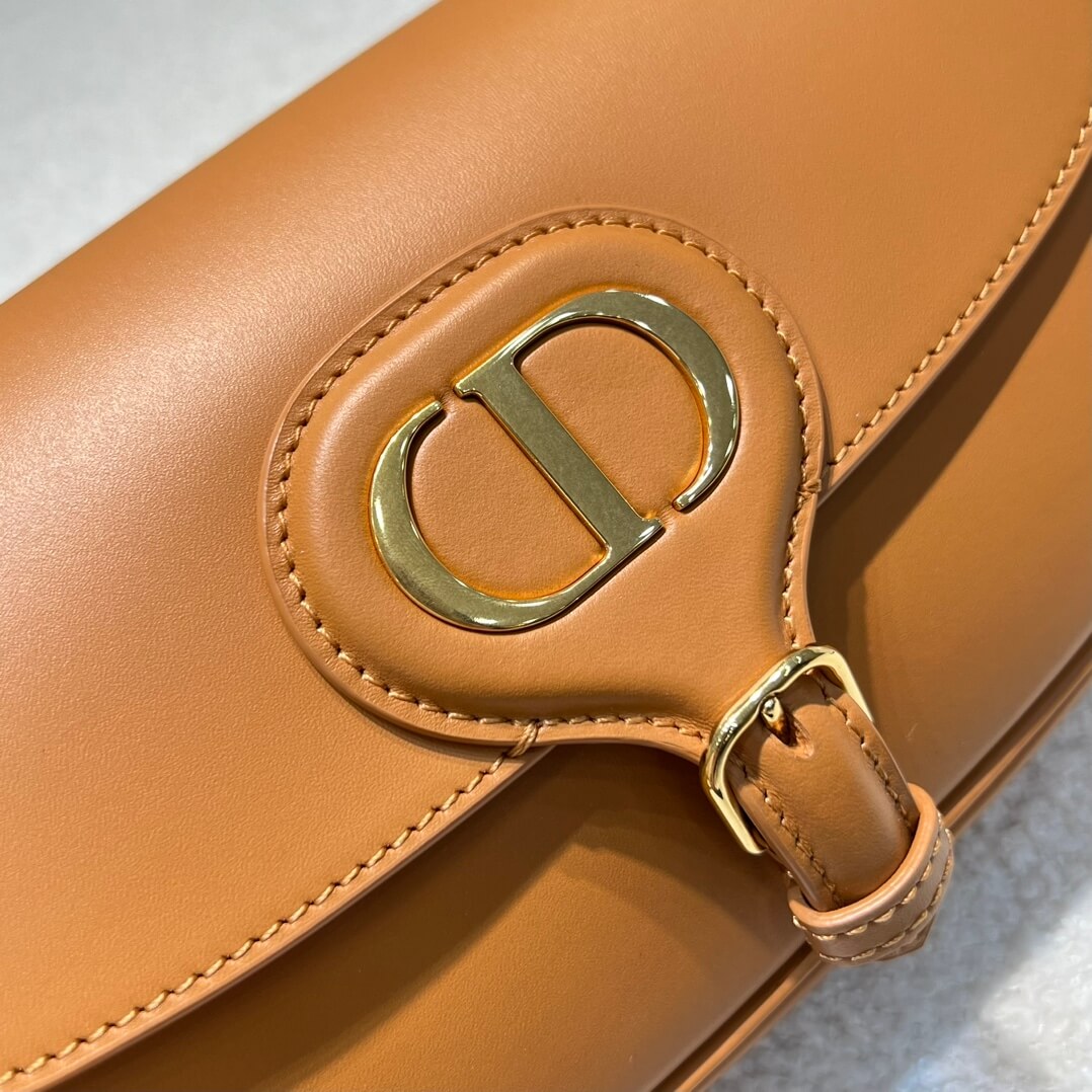 D*or bobby east-west bag
