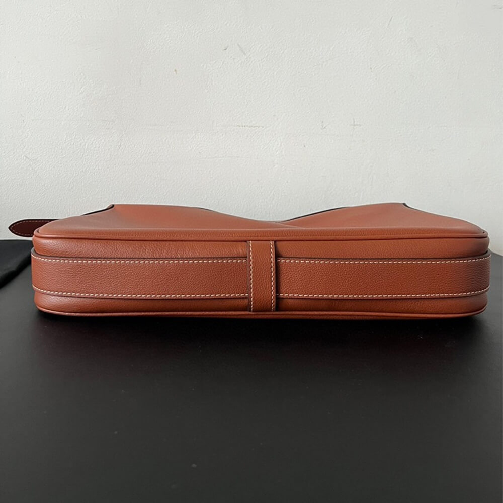 Ce**e romy medium bag in soft calfskin