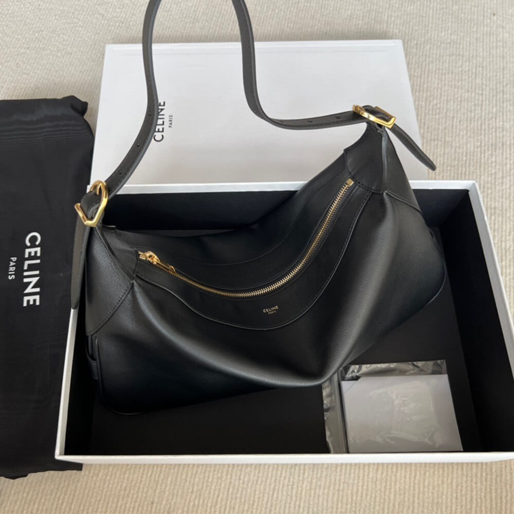 Ce**e romy medium bag in soft calfskin