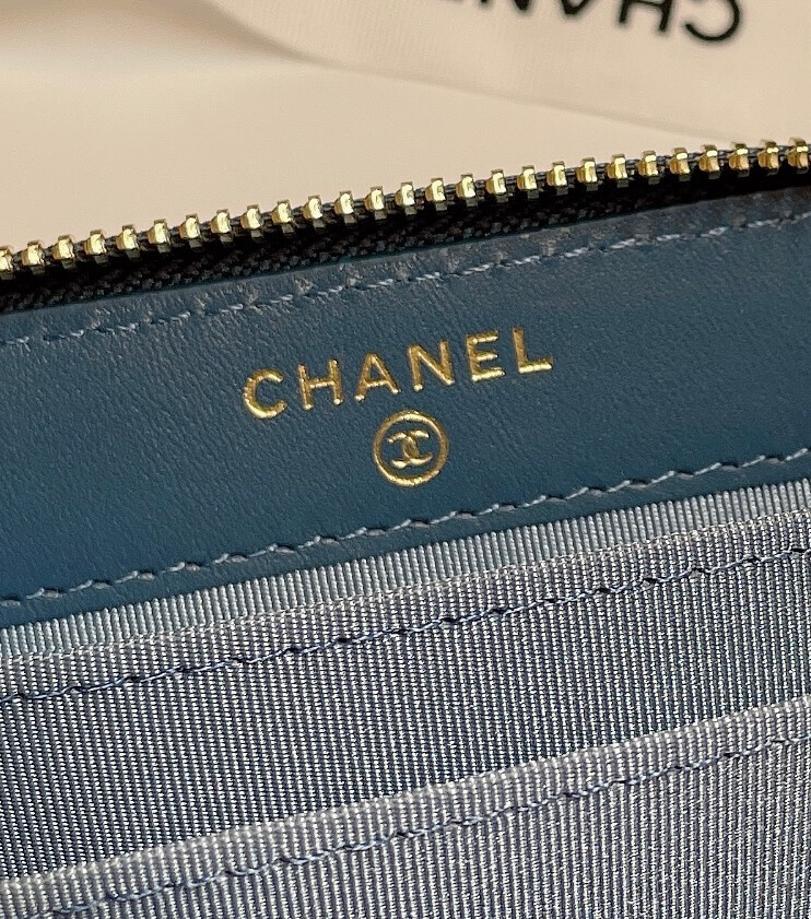 Ch*el classic zipper coin wallet