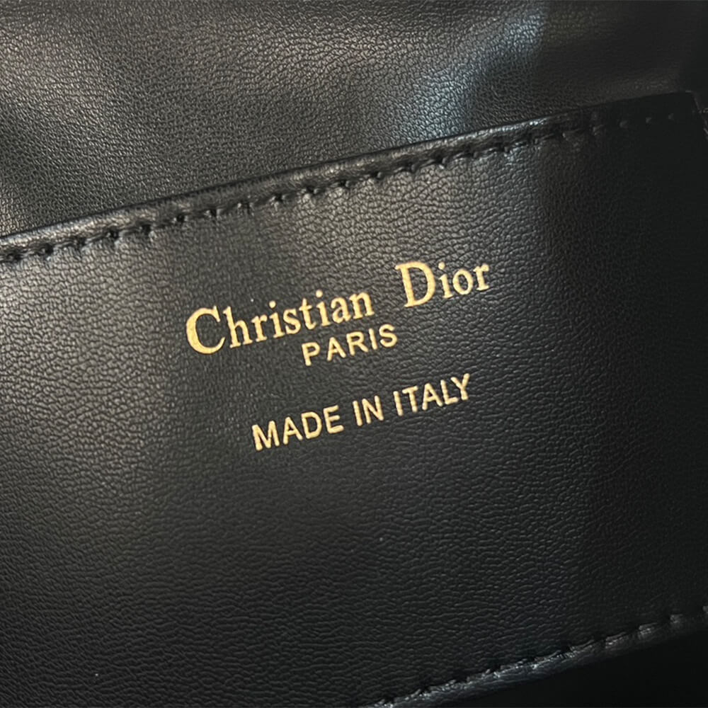 small D*or caro backpack