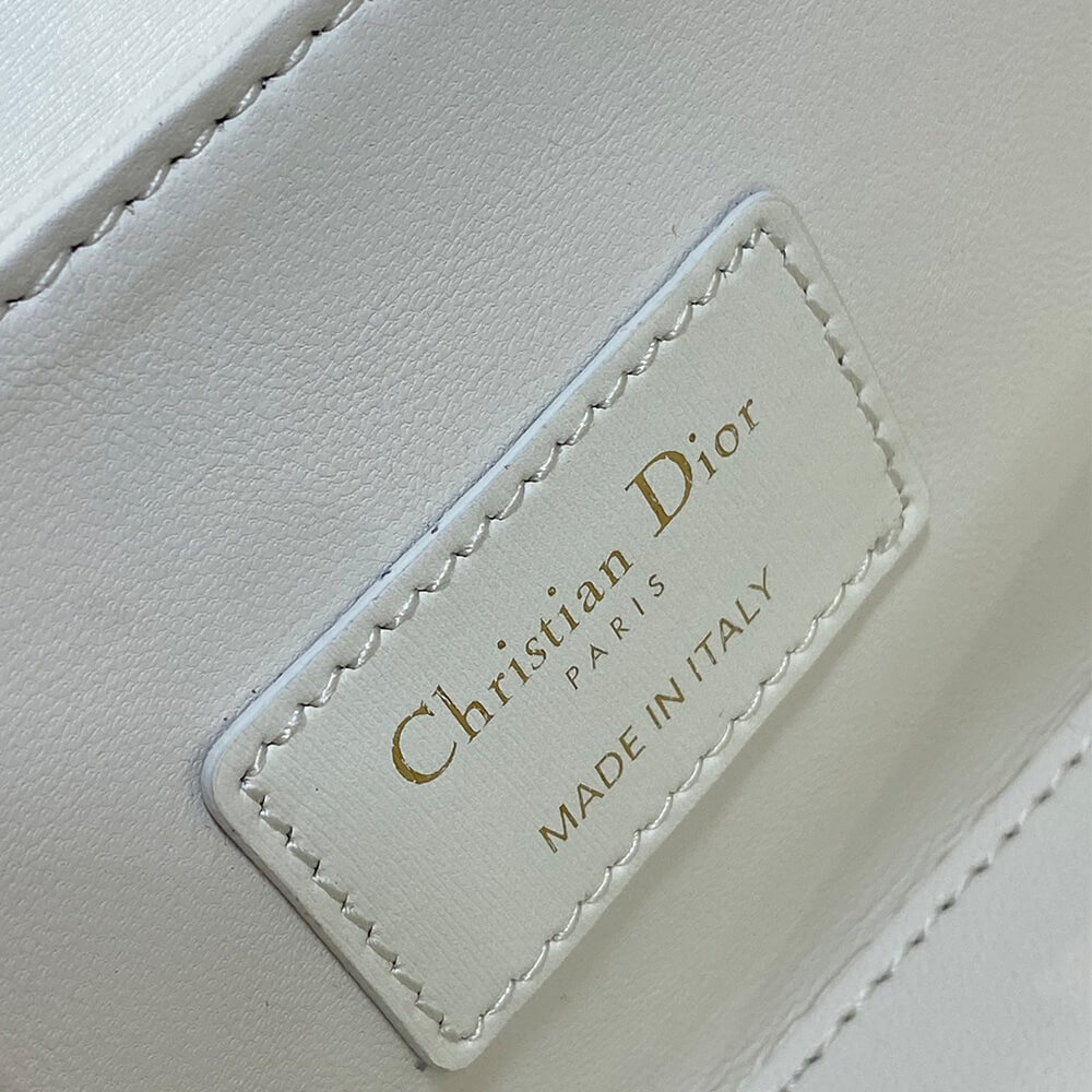 D*or small 30 montaigne avenue top handle bag