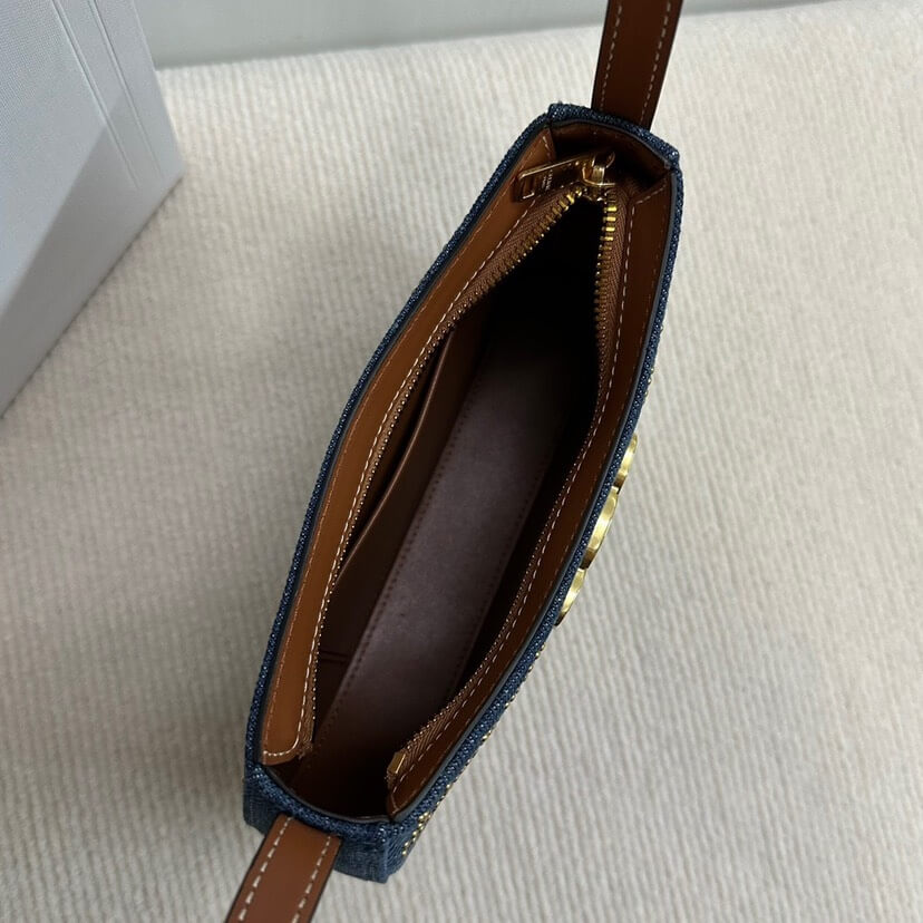Ce**e tilly triomphe medium bag in studded denim and calfskin