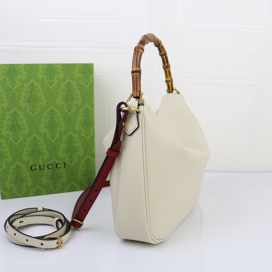 G*u*i diana medium shoulder bag