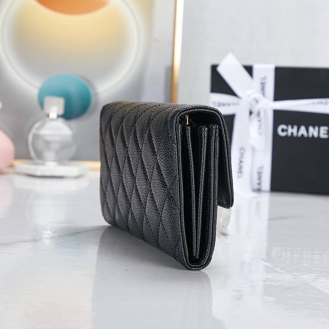 Ch*el classic long wallet