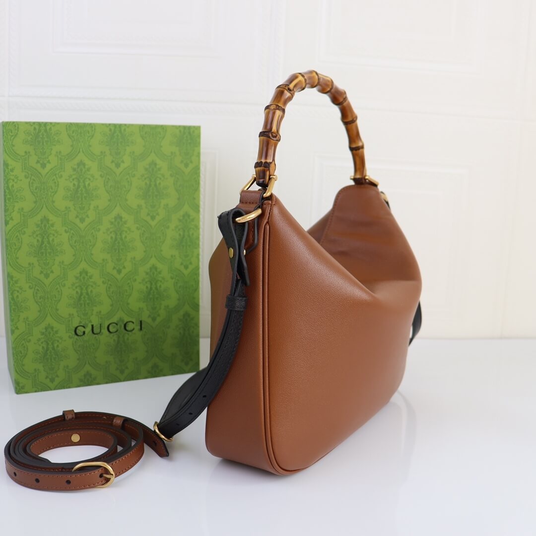 G*u*i diana medium shoulder bag