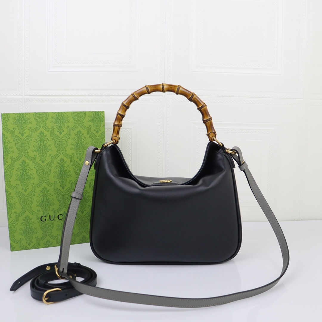 G*u*i diana medium shoulder bag