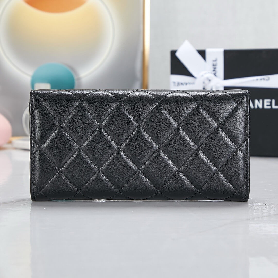 Ch*el classic long wallet