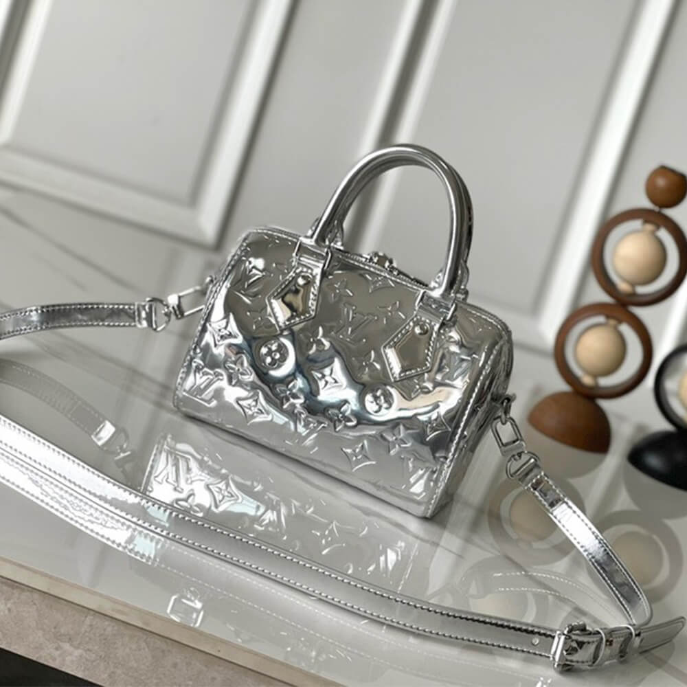 LV Speedy Bandoulière 20