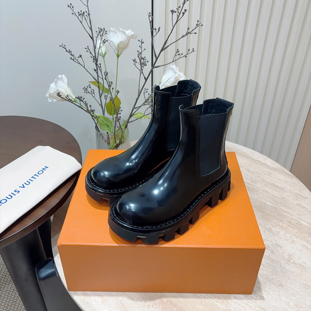 LV Checker Chelsea Boot